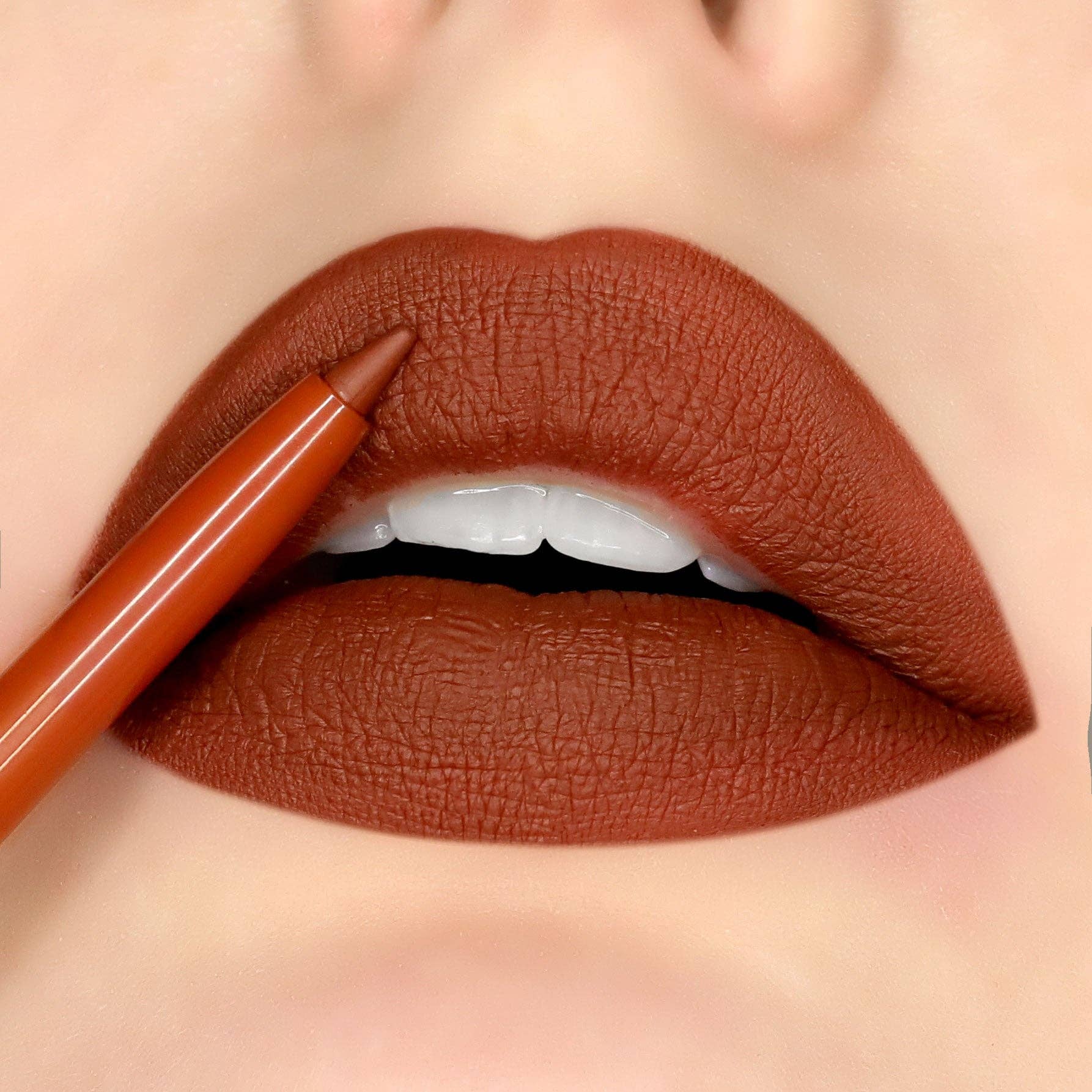 LINE UP Waterproof Creamy Lip Liner - Beverly Brown