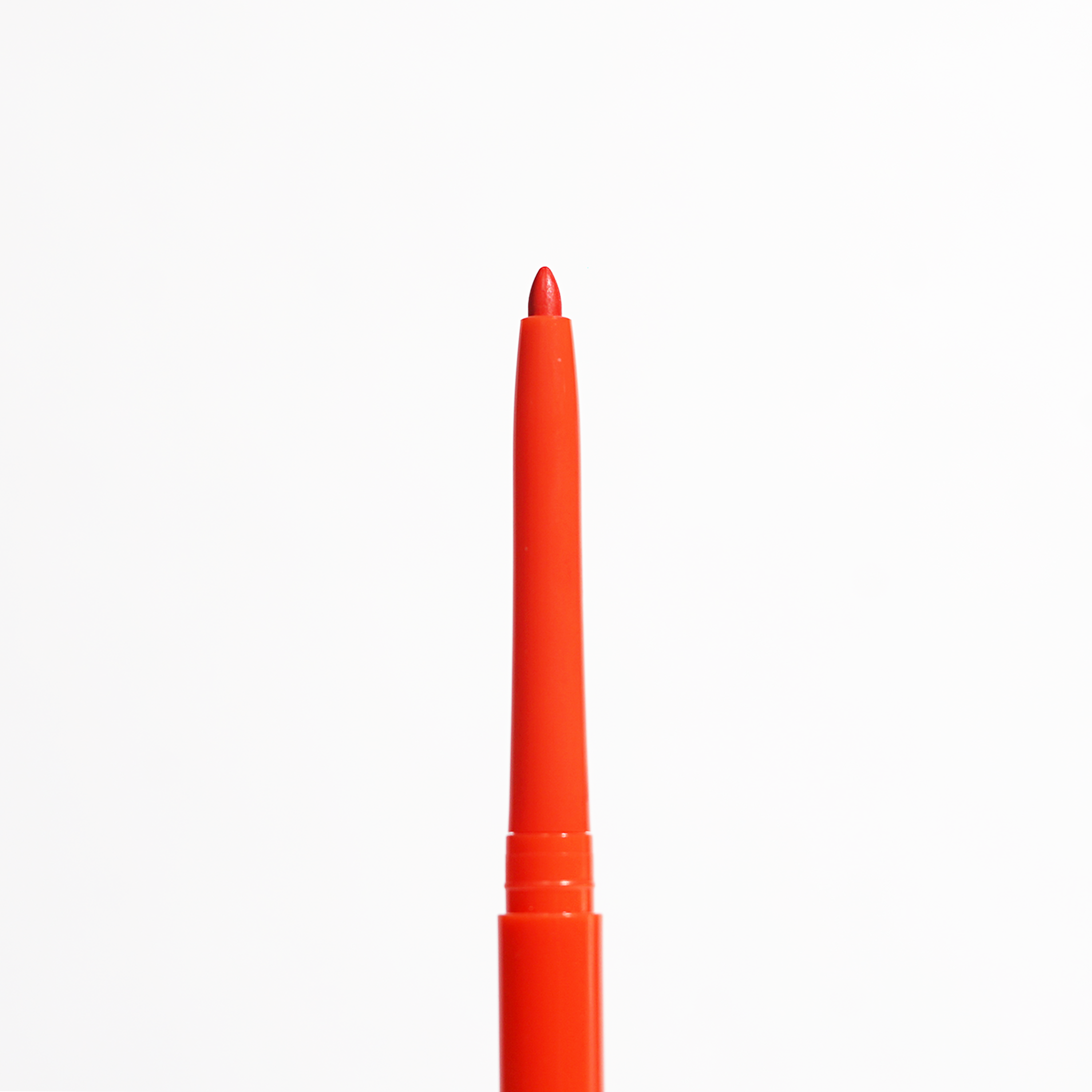 LINE UP Waterproof Creamy Lip Liner - Elle